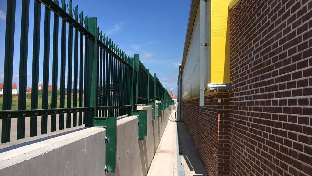 Adding Charm to Your Yard with a Decorative Aluminum Fence