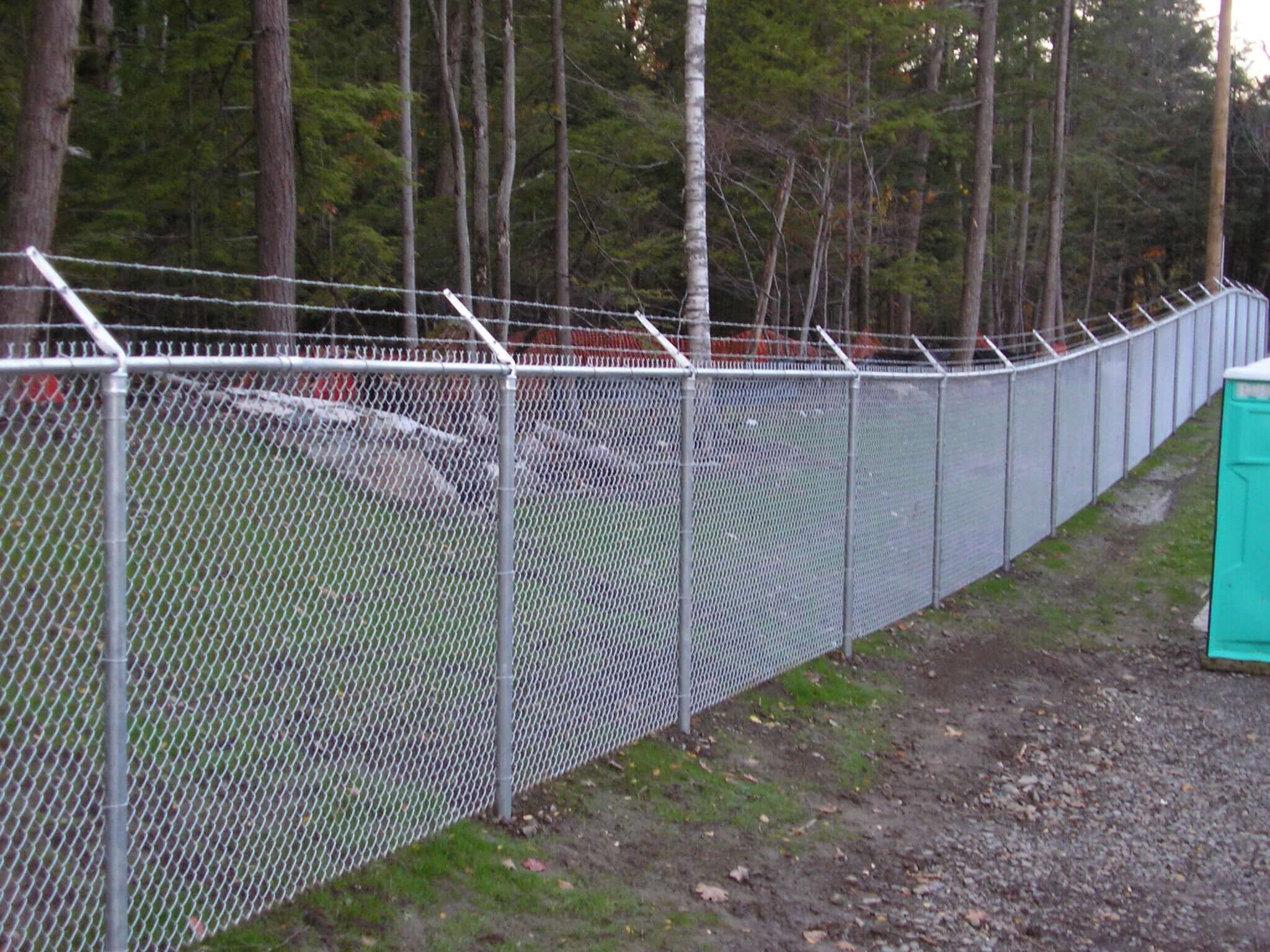 "Adding Convenience and Security with a Chain Link Gate"