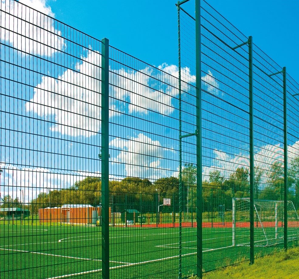 The benefits of installing a metal sport fence in your facility