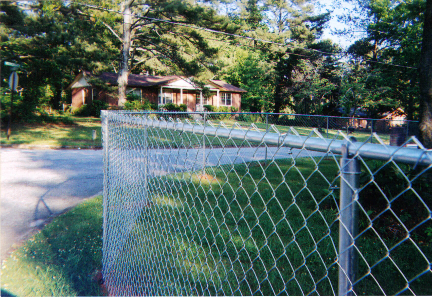 The Benefits of Choosing Chainlink Fences for Your Property