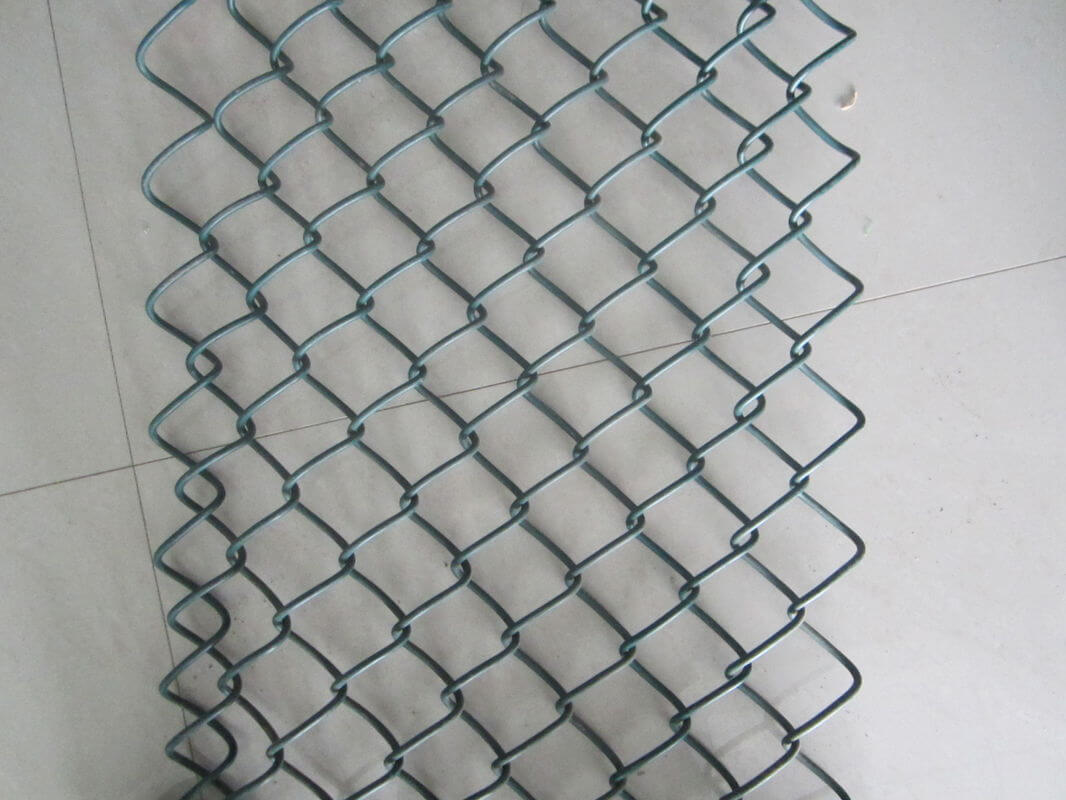 The Strength and Durability of Chain Link Wire Fencing