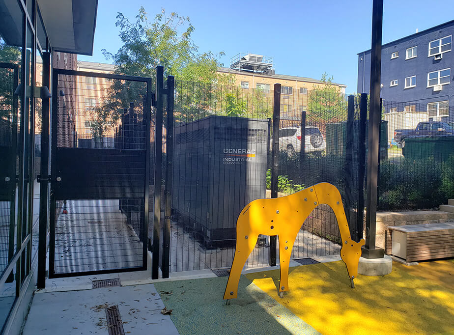 Maximizing Privacy with Welded Fence Panels