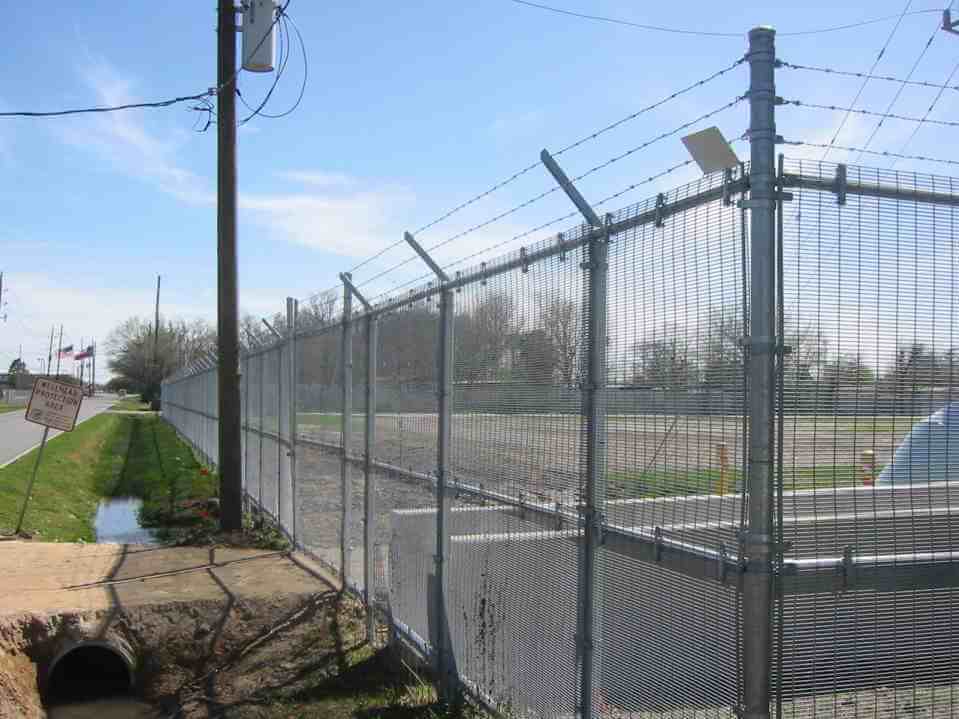 Spike Wall for Fences: Enhance Security and Style