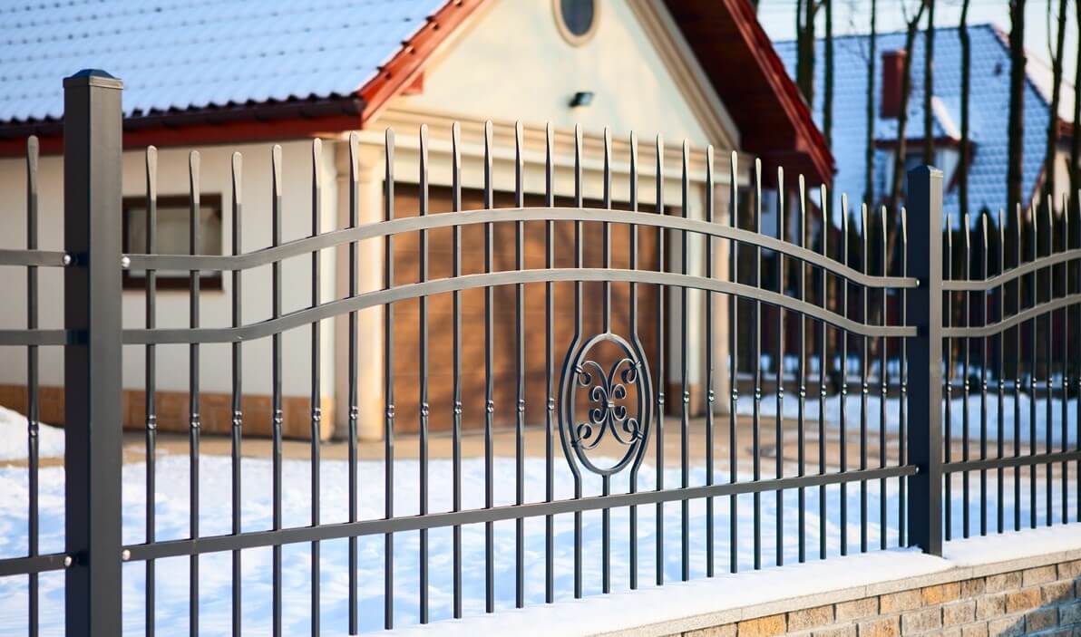 The security and style of commercial ornamental fences